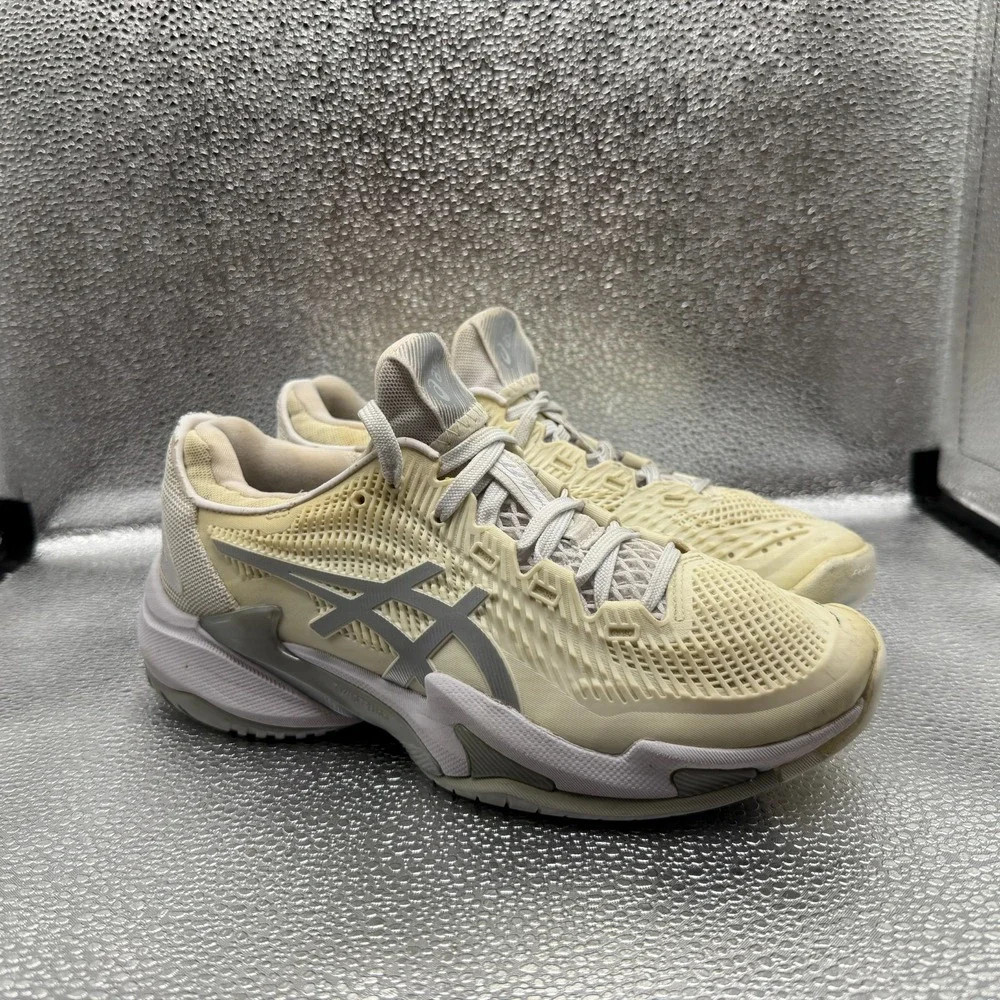 Size 6 Asics Court FF 3 White Womens Tennis Court Sneaker Shoes 1042A220